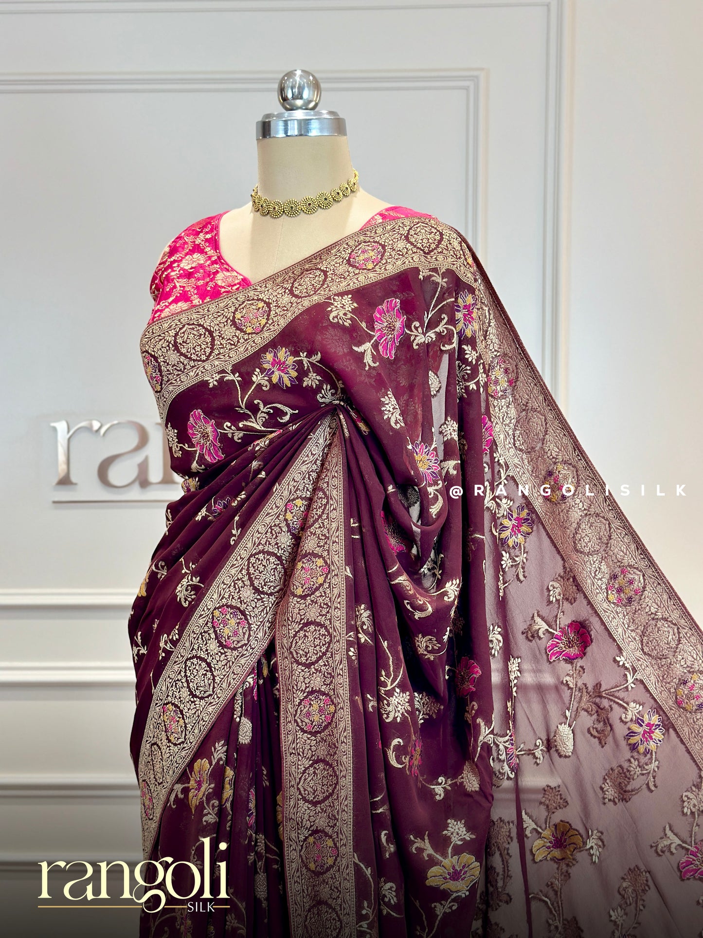 Regal Banarasi Silk Saree with Floral Motifs - Post 728