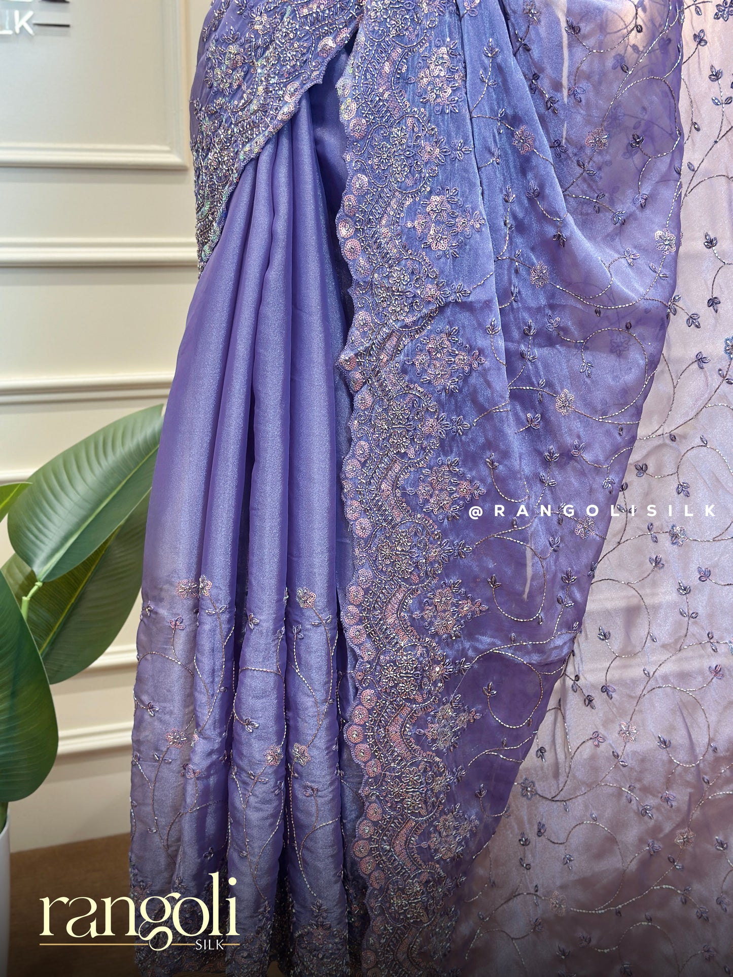 Elegant Designer Sarees in Luxurious Fabrics - Post 730