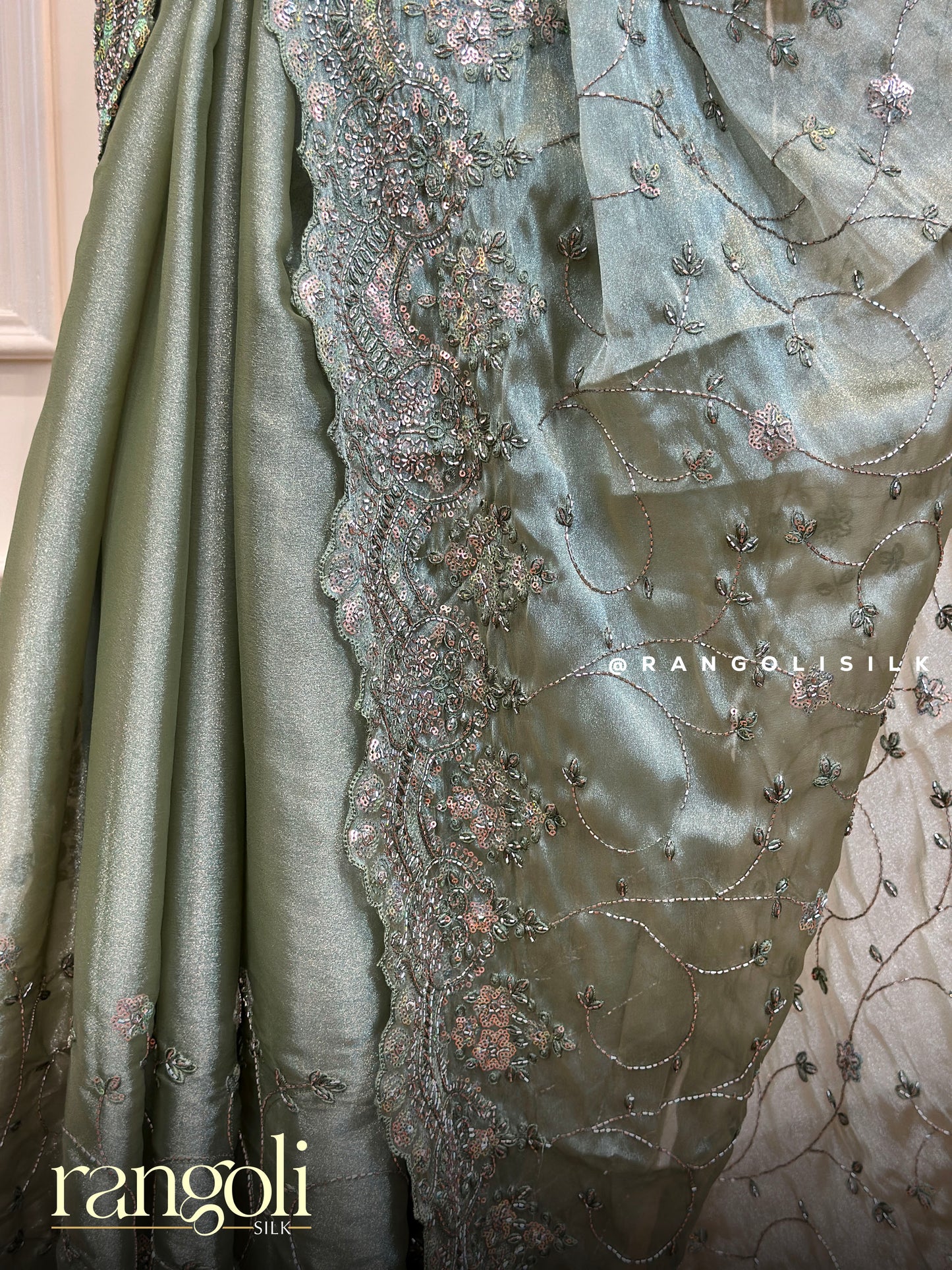 Elegant Designer Sarees in Luxurious Fabrics - Post 730