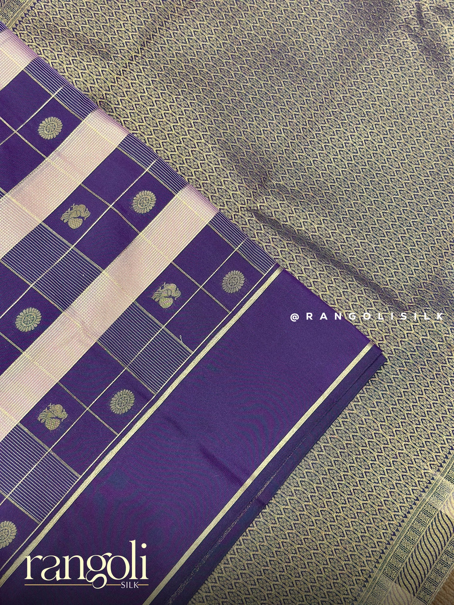 Vintage Semi Kanjivaram Silk Saree with Elephant Buttas & Zari Woven Checks - Post 967
