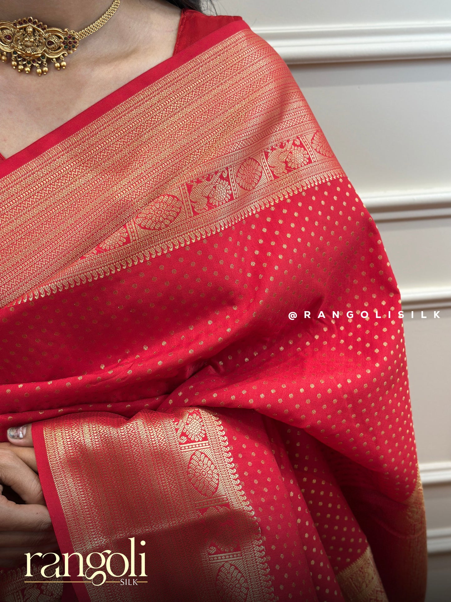 Red Semi Kanjivaram Silk Saree with Zari Border - Post 740