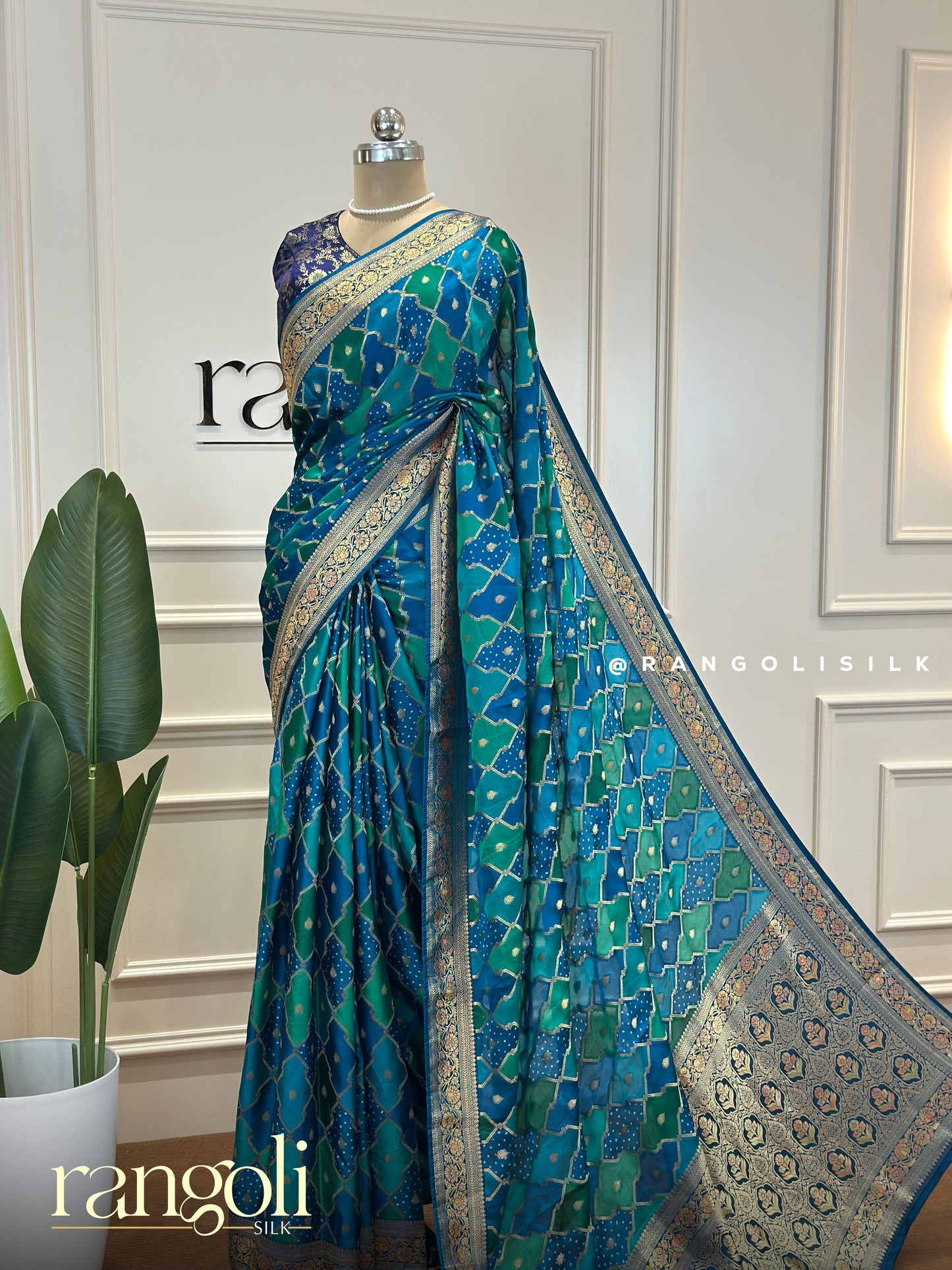 Banarasi Bandhani Saree with Intricate Golden Zari Borders - Post 449