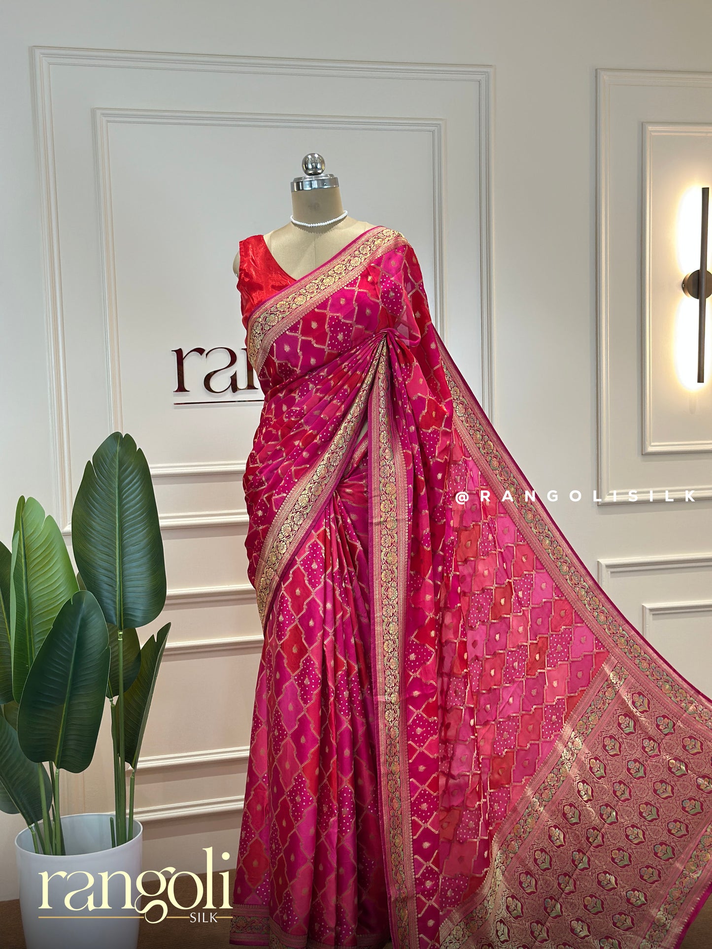 Banarasi Bandhani Saree with Intricate Golden Zari Borders - Post 449
