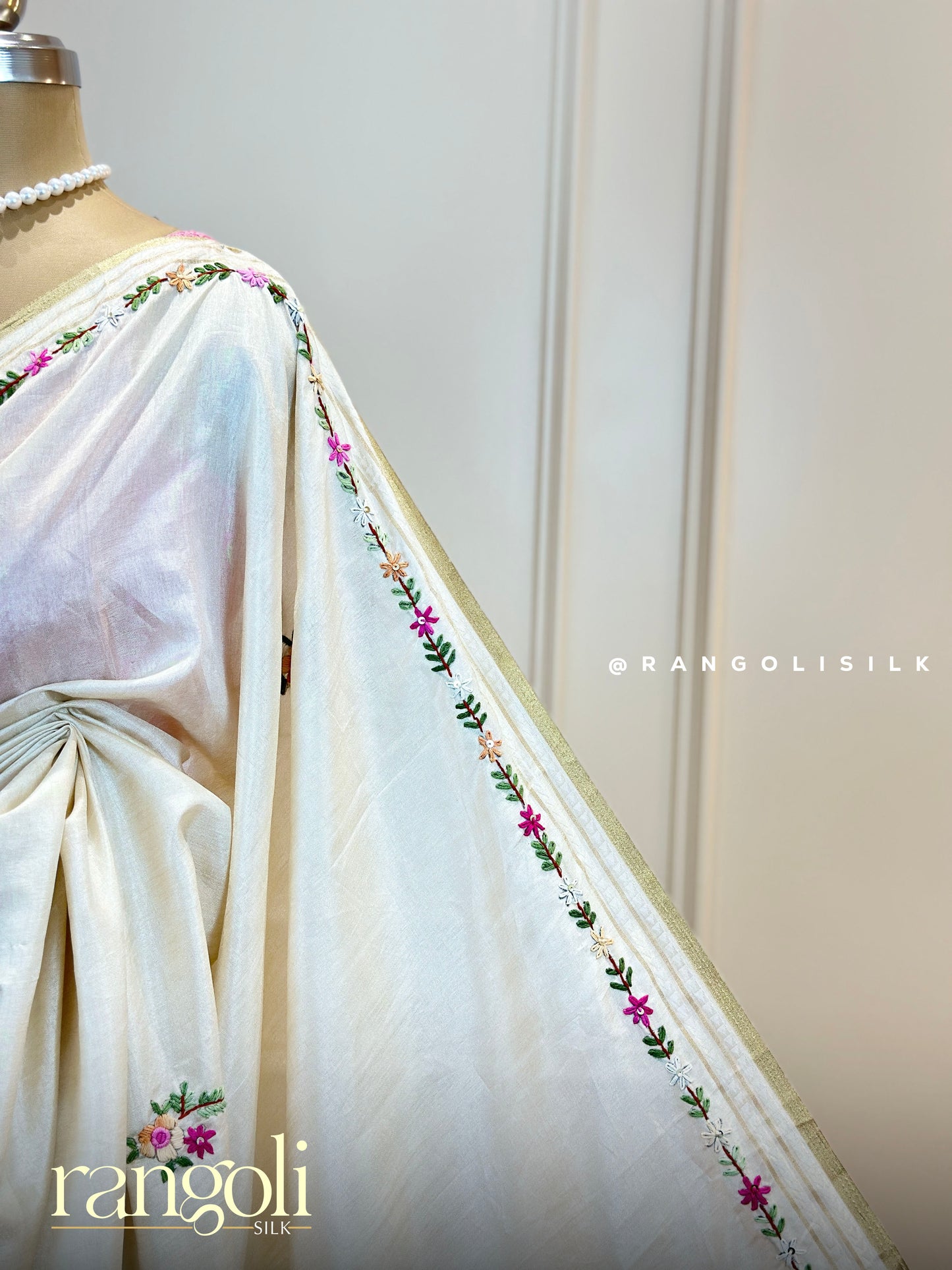 Elegant Off-White Cotton Saree with Floral Embroidery & Woven Pallu - Post 662