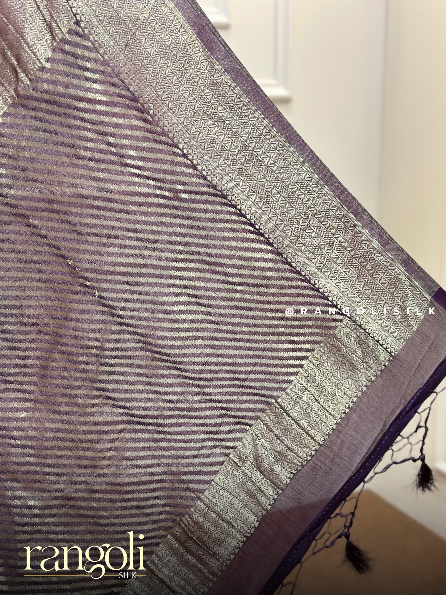 Banarasi Brocade Saree with Scallop Motifs - Post 857