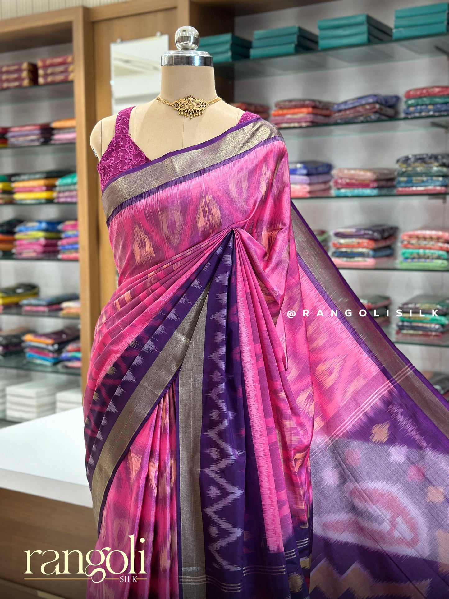 Soft Silk Pochampally Ikat Saree in Pink & Purple with Zari Border - Post 981