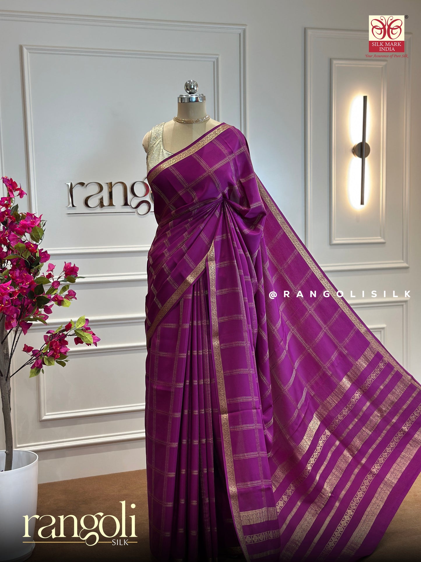 Pure Crepe Silk Saree with Delicate Checks & Rich Zari Borders -Post 455