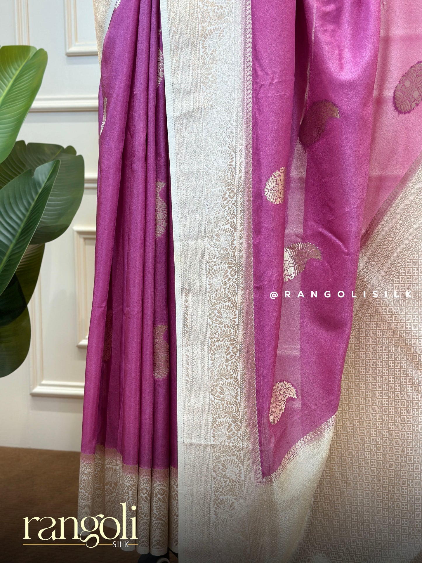 Banaras Chiffon Saree with Zari Buttas & Banarasi Pallu - Post 871