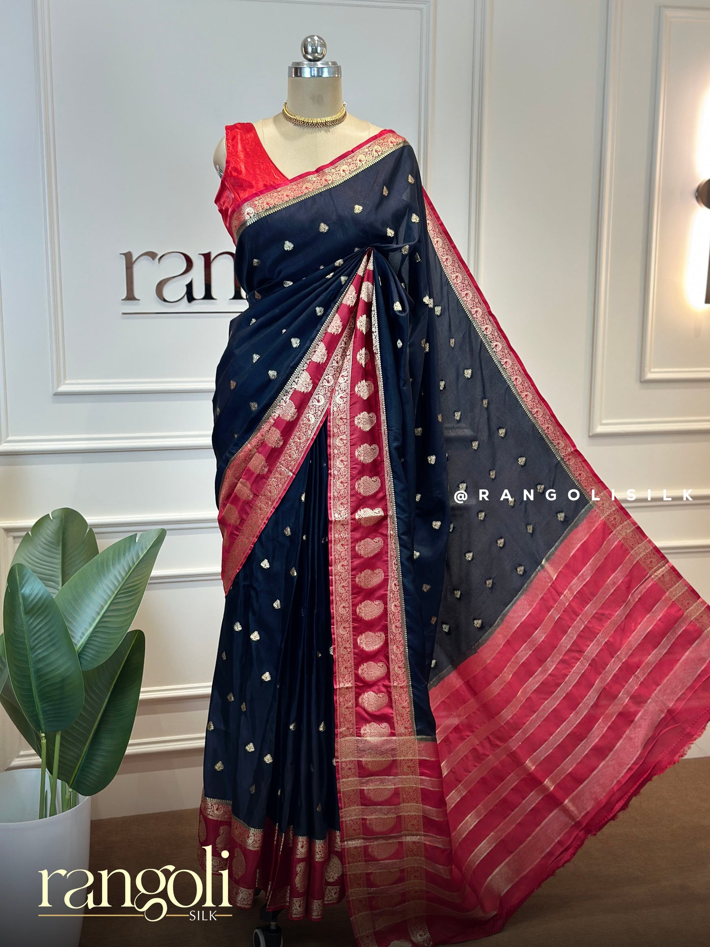 Banarasi Silk Saree with Gold Zari Buttas & Contrast Border - Post 742