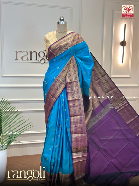 Pure Kanjivaram Silk Sarees with Rich Zari Borders - Post 571