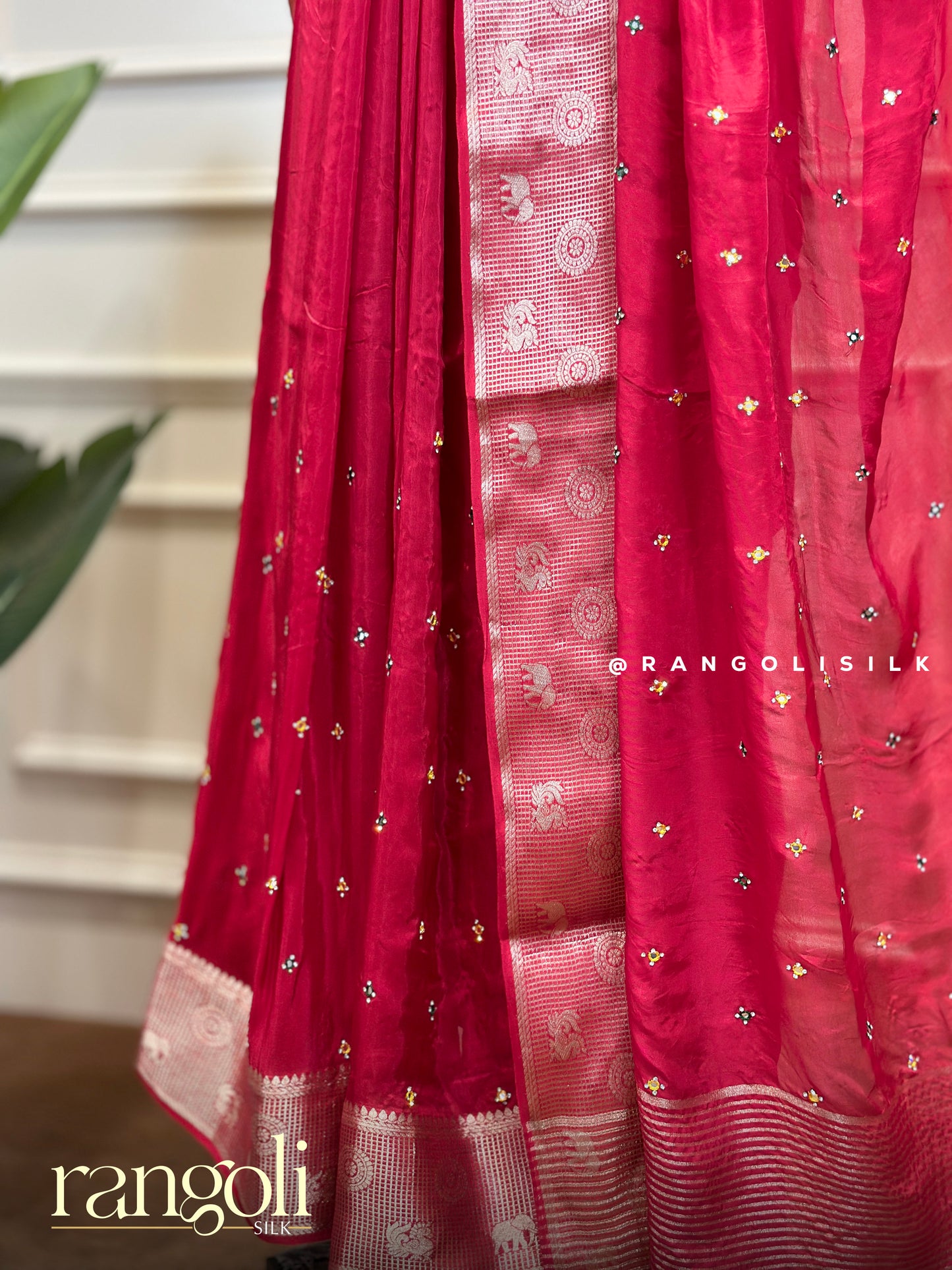 Elegant Banaras Saree in Beautiful Shades with Mirror Work - Post 985